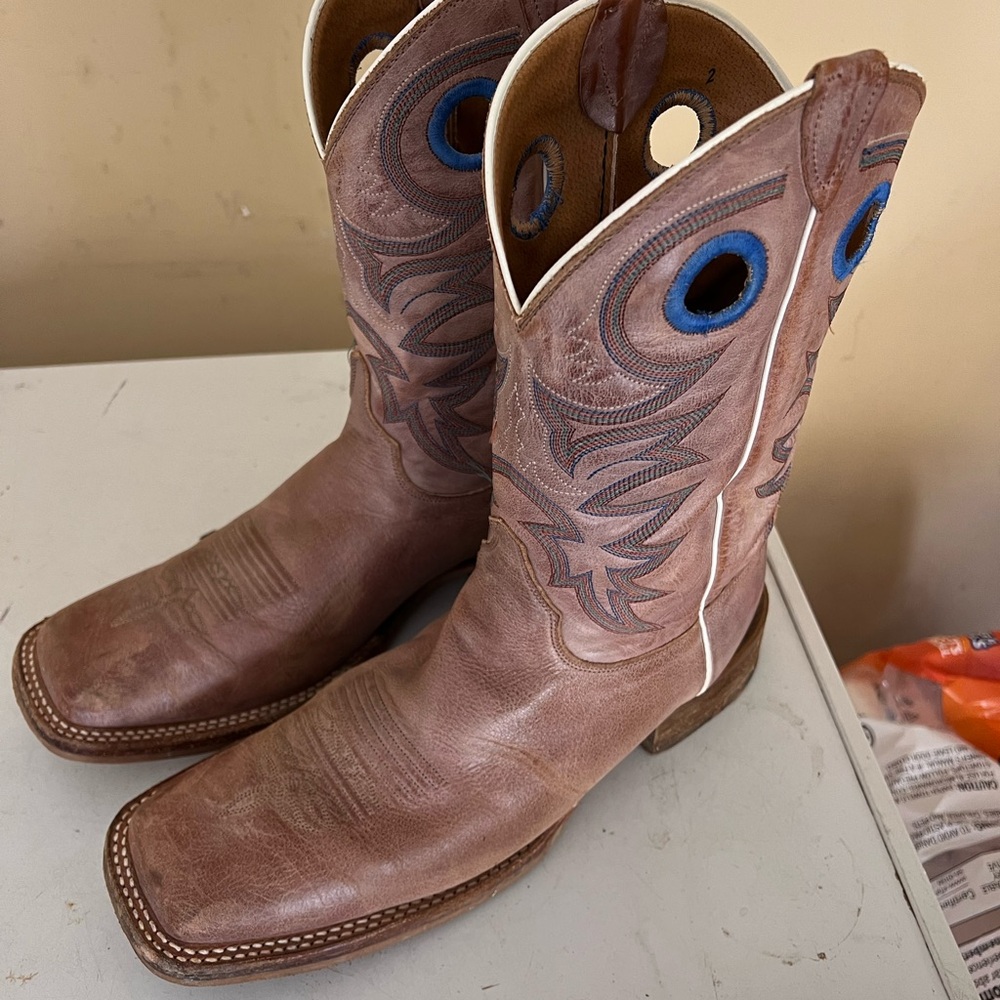 Justin boots 11.5EE bent rail